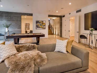 Napa-Style Modern Farmhouse