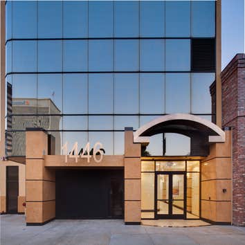 1446 Front St. Ext. & Lobby