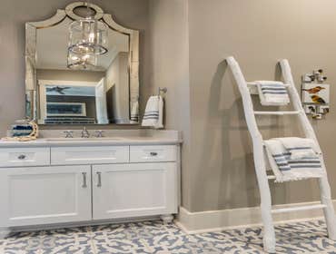 Pettigru Cottage 2018 Southern Living Custom Builder Program Showcase Home