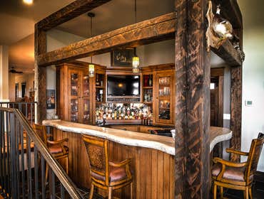 Red Oak Pub