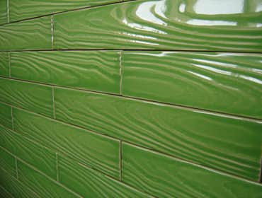 TILE DEALERS & CONTRACTOR Welcome to Belmont Tile
Since 1992 Belmont Tile & Marble has provided homeowners and industry professionals with the finest