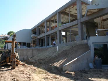 Rush Constructors Inc Project 6,000 sq ft Custom Built Concrete and Glass Home, Rush Constructors, Inc was the General Contractor and the Concrete Cont