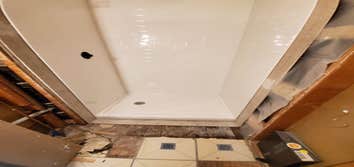 Acrylic Shower System/Plumbing
