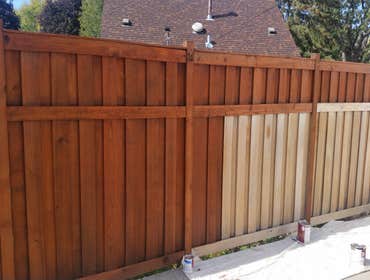 Stain/Seal Wood Fence