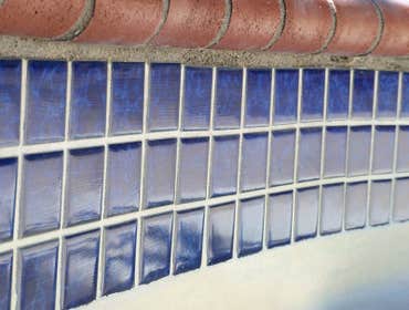 Los Banos and Modesto, Ca Pictures speak for them selfs. Sodablasting is an environmentally friendly, safe and gentle way of cleaning your tile and ro