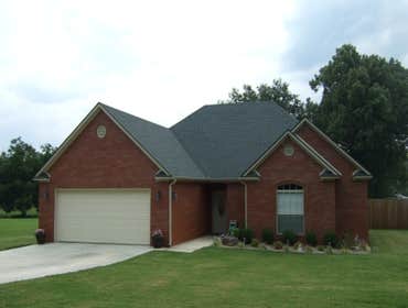 Black Creek Estates, Hackett