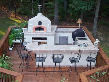 Outdoor Kitchen, NY
