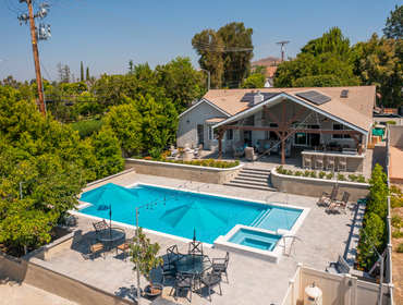 Yorba Linda Backyard Remodel This Yorba Linda backyard remodel is designed for ultimate relaxation and entertaining. It features a spacious pool and sp