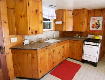 GEC Cabinet Depot As you get up in the morning, your day starts from the bathroom. For getting your dream bathroom you just have to visit once at GEC C