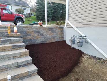140 Maple Street Retaining Wall, and Landscape Project