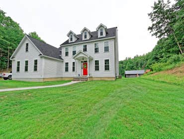 Saratoga Custom Colonial