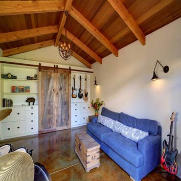 Guest house