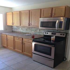 Appliances/backsplash