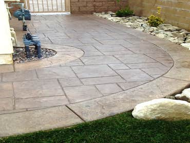 Stamped Concrete Backyard Stamp concrete patio, Fire pit, walkway