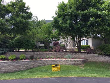 Photo(s) from DARDON CONST. INC. Various projects: