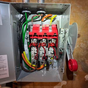 Transformer and Sub panel install This was a transformer and sub panel install for a new marine engineering/manufacturing facility in Washington NC.