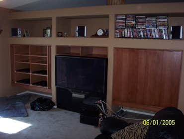 Entertainment center