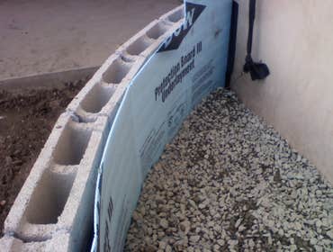 lower planter wall