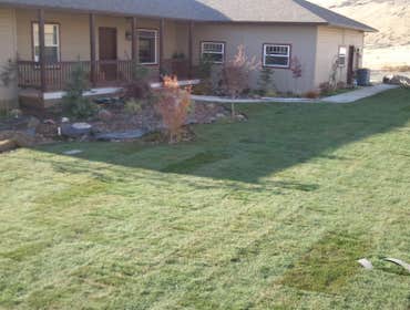 Photo(s) from A To Z Landscaping And Maint job sites pics start to finish