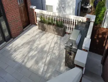 Bucktown - New Garage & New Elevation