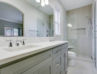 Transitional Bathroom