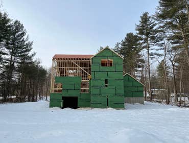 Winter Home Build Winter builds are always tough, but in spite of the weather, material shortages, and long lead times, our Brimfield project is really