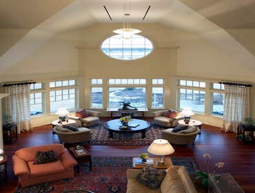 Shingle Style Classic by the Sea