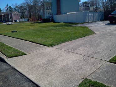edging example PROPER STREET EDGING AND CURB EDGING IS A MUST - WE EDGE EVERY WEEK
ALSO FLOWER BEDS GRASS OR BORDER ROCK ,WE EDGE EVERYTHING TIGHT & 
