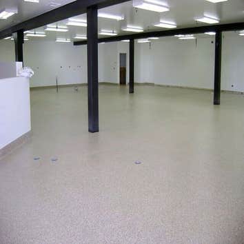 Epoxy Chip systems Here are pictures of various Epoxy chip system we have installed.
Turn a cold dreary room into a warm finished space that adds fun