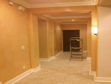 Photo(s) from true colors painting and wallcovering.
