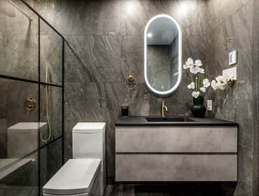 Vacation Bathroom #2