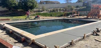 Lomeli Tile & Outdoor Living