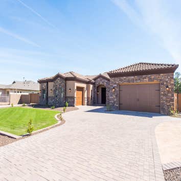 Chandler Custom Home This is a Gorgeous 6 bed 5.5 bath Family home or an Entertainers Dream, enjoy some of the many features, Horse Property, Wine Cell