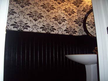 Bathroom Panel and Wallpaper