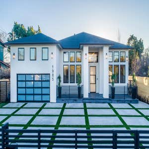 Adu by Luxury Construction Inc