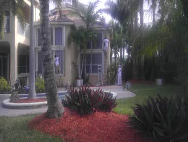 Exterior Home painting / Residential