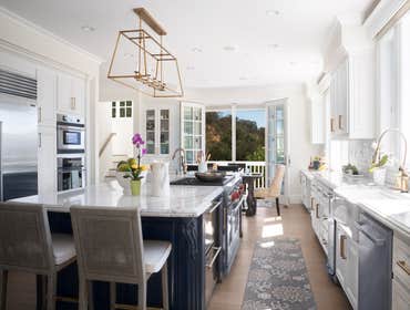 Kitchens Bring your dream kitchen to life with New Key Construction. Our expert team designs stunning, functional kitchens tailored to your style and n