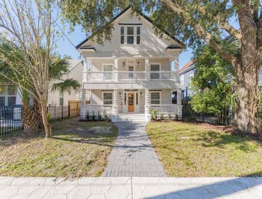 Photos by Duval Master Construction #12 This project is a Historic preserved property.
We worked with the COA (Certificate of Appropriateness) group in
