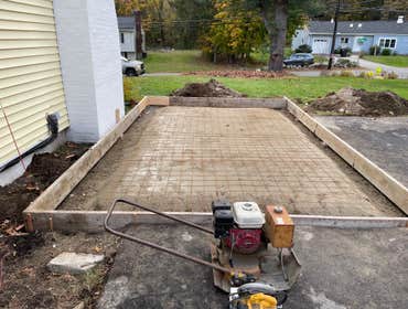 Residential Garage Build [Acton] OVERVIEW:
Check out this complete garage build in Acton, MA!
In this project our client wanted a garage addition to 
