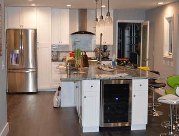 GEC Cabinet Depot As you get up in the morning, your day starts from the bathroom. For getting your dream bathroom you just have to visit once at GEC C