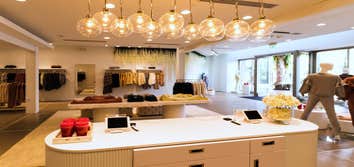 Photos by Astonin Construction Inc #2 SOMETHING NAVY