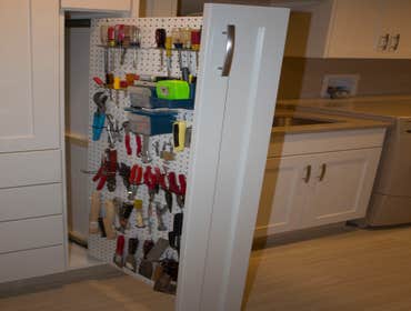 Laundry room storage