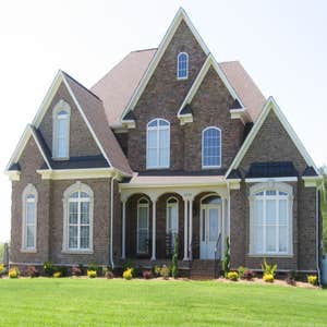 Project photos from Schultz Custom Homes & Remodeling, llc Custom screen room
Master craftsmen trim work
Custom home
Custom tile master...