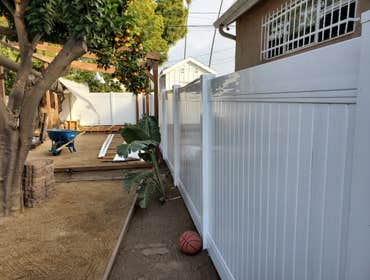 Vinyl Fences