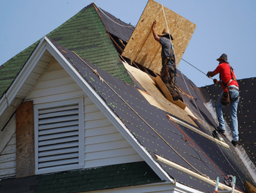 Roof installation in Scottsdale, AZ