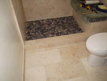 bath floor/ shower floor