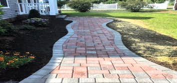 Walkway with Cambridge Pavers