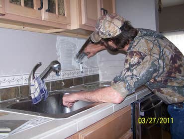 Deans Painting And Home Improvements Project Remodel kitchen counter top and backsplash.