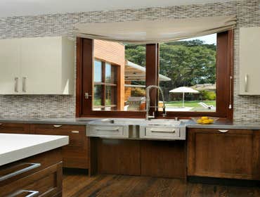 Contemporary Green