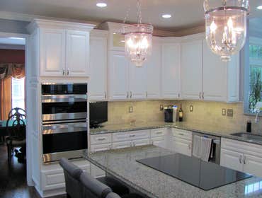 Breckenridge Breckenridge Court kitchen was by Complete Kitchen & More and was installed by home owners. This kitchen was done back in spring of 2015. 